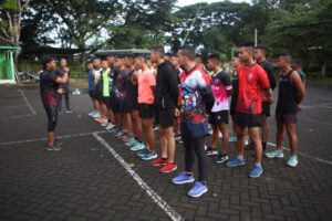 Membentuk Fisik, Para Atlet Yonarhanud 8/MBC laksanakan Latihan
