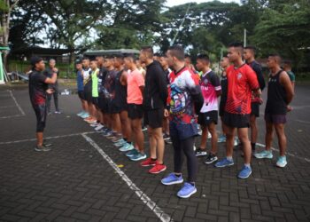 Membentuk Fisik, Para Atlet Yonarhanud 8/MBC laksanakan Latihan