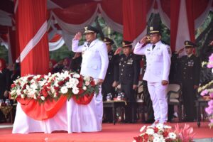 Wakil Bupati Subandi Bertindak Sebagai Irup Penurunan Bendera Merah Putih