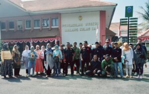 Warga Dusun Gerdu Hadirkan 5 Lawyer , Untuk Melawan Sidang Gugatan Perdata Bayu, Di Pengadilan Negeri Malang