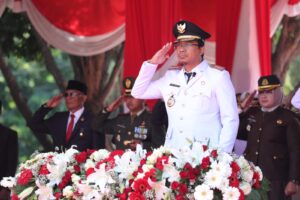 Bupati Sidoarjo Ahmad Muhdlor Pimpin Upacara Peringatan HUT Kemerdekaan RI ke-78