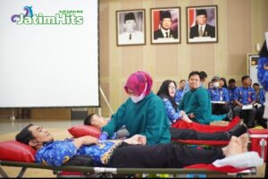 Dalam Rangkah Rayakan 78 Tahun Pelayanan Kemanusiaan, PMI Kota Batu Gelar Donor Darah