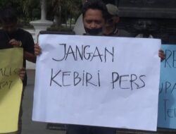 Tegas Aksi Damai Jurnalis Lumajang Tolak RUU Penyiaran