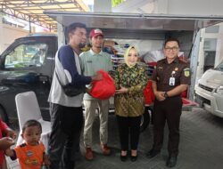 Kejari Batu Bersama Ikatan Adhiyaksa Dharmakarini Daerah Batu Gelar Bazar Dan Pasar Murah Ramadhan