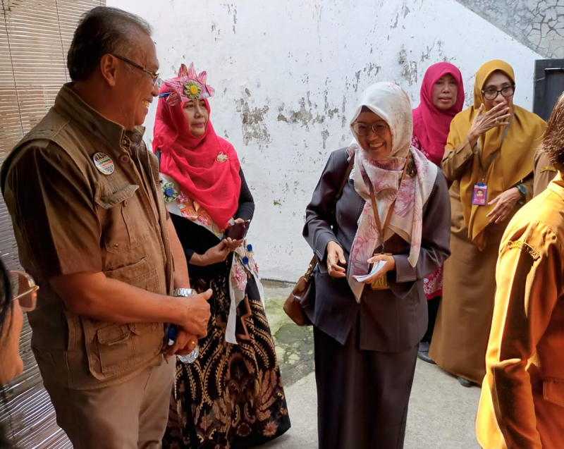 Dr Koen Irianto Uripan, S.H., M.M., kembali dipercaya sebagai salah satu tim verifikator STBM Nasional di Kabupaten Sidoarjo.