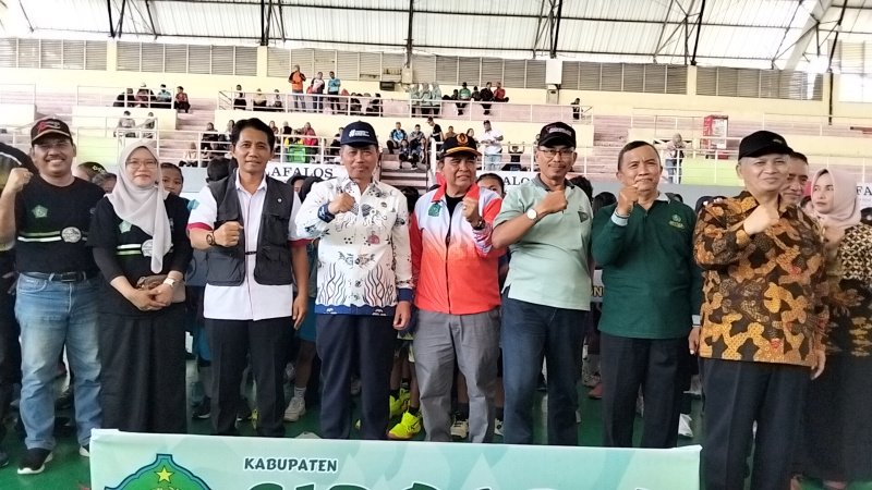 Liga Bola Voli Tingkat SD/MI Kabupaten Sidoarjo Tahun 2025, sebagai bentuk Komitmen Dinas Pendidikan dan Kebudayaan Kabupaten Sidoarjo dalam membina atlit olahraga sejak dini.