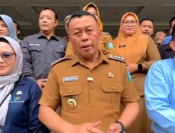 Diamankan di Ponorogo, Bupati Sugiri Sancoko Dibawa ke KPK Jakarta untuk Pemeriksaan Intensif