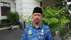 Bukan Cuma Bibit, Pemkot Malang Titipkan “Tanggung Jawab” Merawat Pohon hingga Berbuah