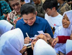 Gaya Kepemimpinan ‘Empathetic Governance’ Seskab Teddy Jadi Kunci Peningkatan Legitimasi Pemerintah