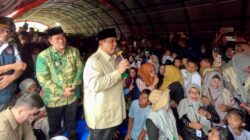 Tinjau Posko Pengungsian di Takengon, Prabowo Pastikan Warga Tidak Sendiri