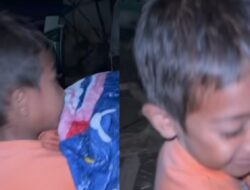 Dinginnya Banjir Tak Bekukan Kasihnya: Bocah Korban Banjir Aceh Pilih Utamakan Selimut untuk Ibunda