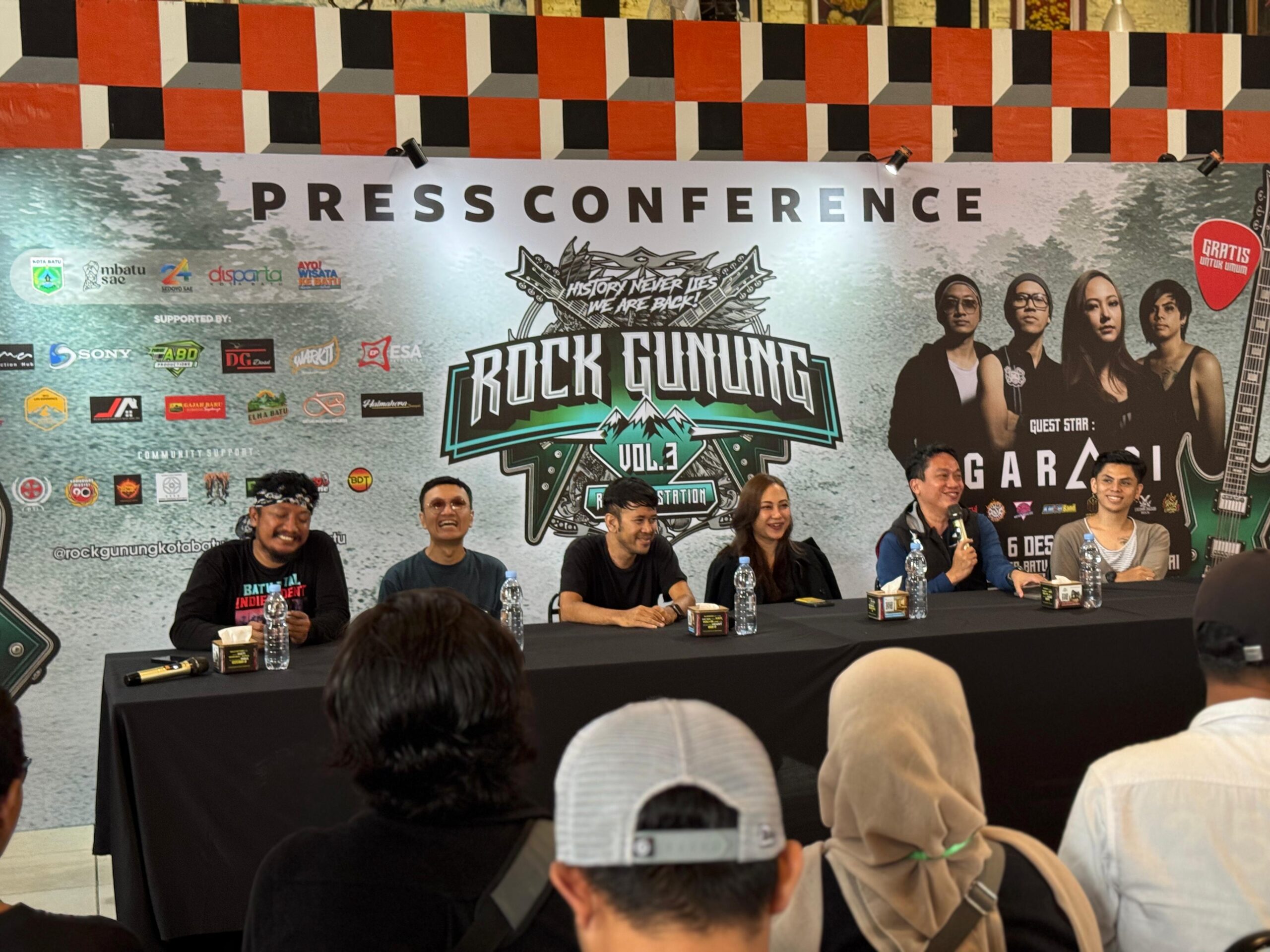 Suasana technical meeting